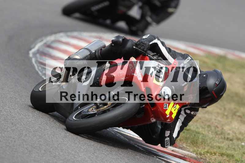 /Archiv-2022/55 14.08.2022 Plüss Moto Sport ADR/Freies Fahren/451